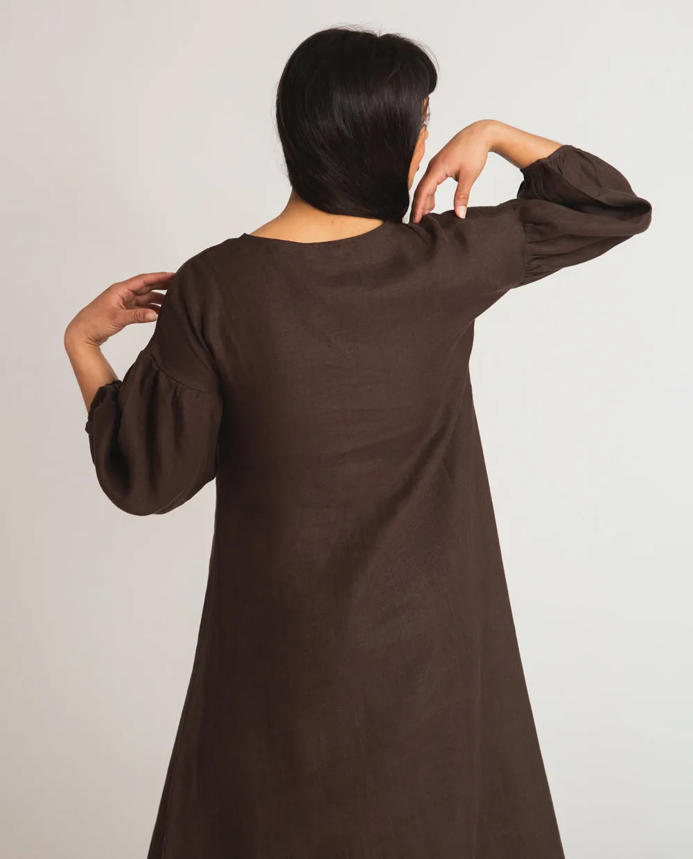 Andreia-May Linen Dress In Chocolate