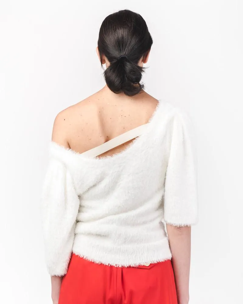 Anna So-Fluffy Pullover in Ivory