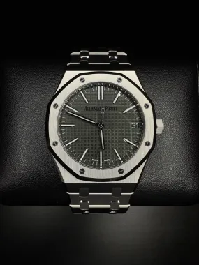 Audemars Piguet Royal Oak 15510ST Green 50th Anniversary