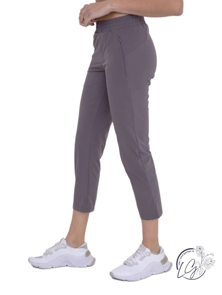 Capri Active Pants