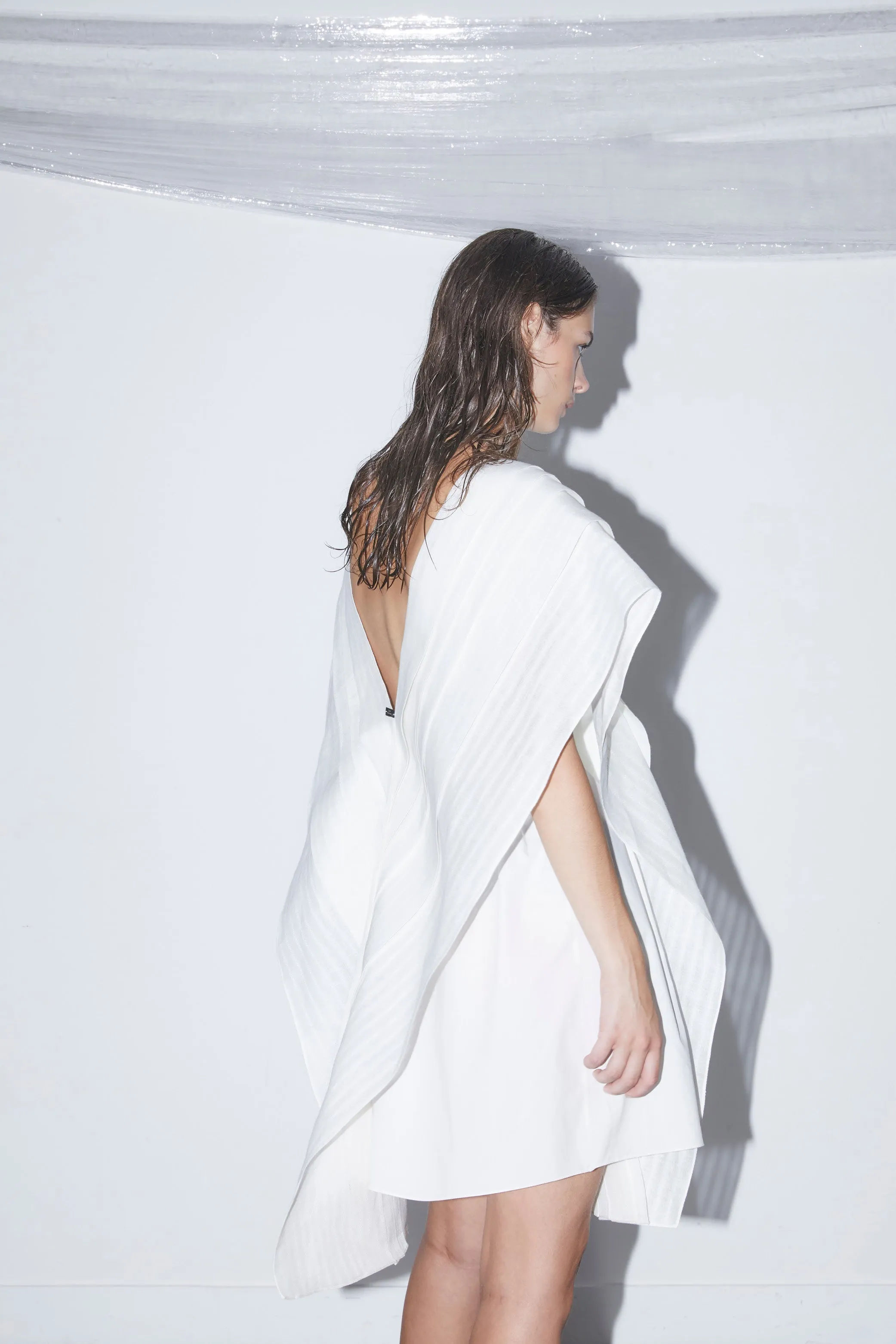 CHAVELA white - linen pleated dress