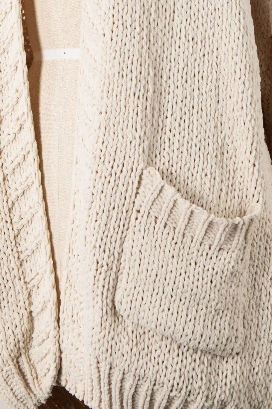 CHENILLE CABLE KNIT CHUNKY CARDIGAN 1 PACK