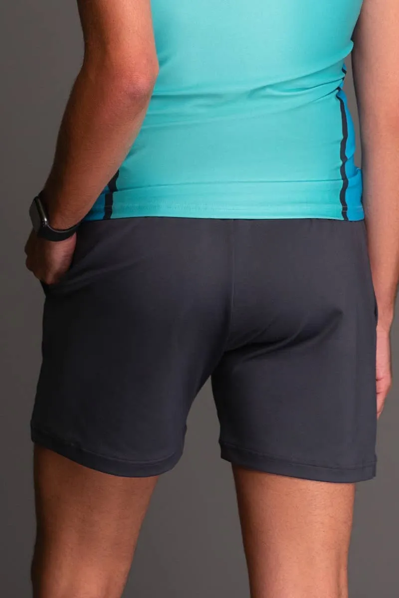 Guys Gym Short in Dark Gray