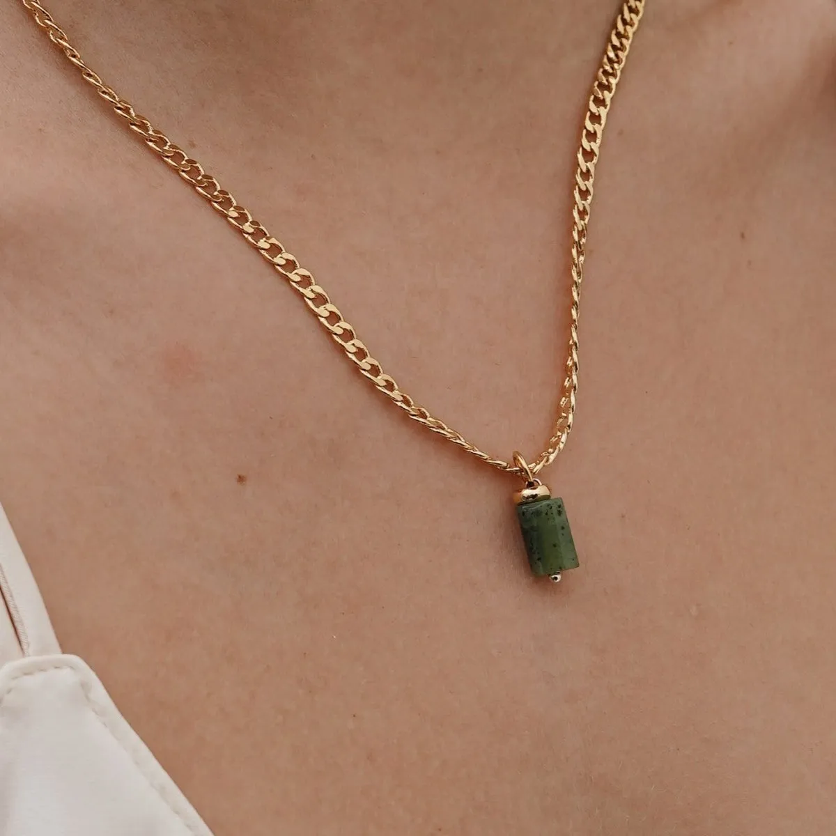 JADE AURA NECKLACE