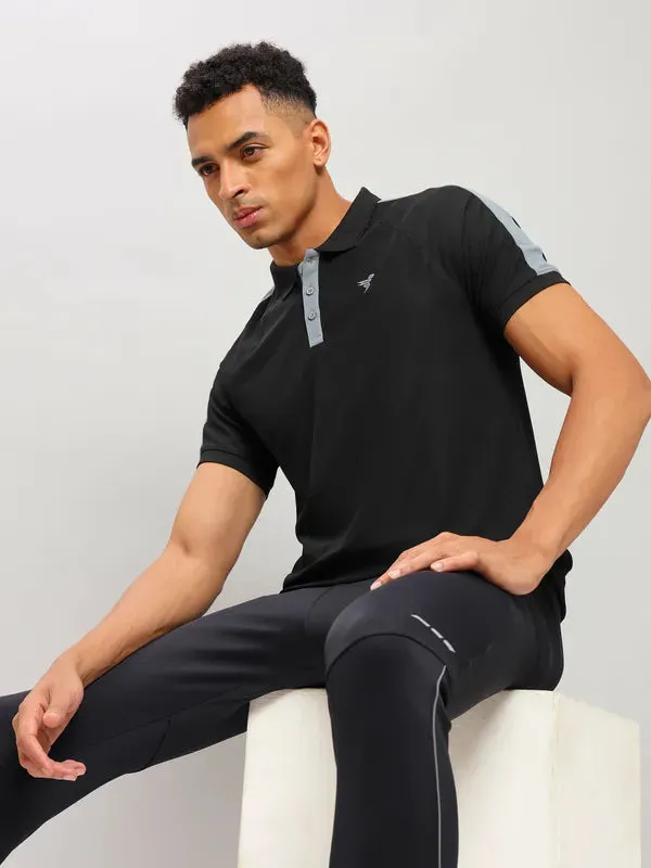 Men Colorblock Slim Fit Polo T-shirt with MATPIQ