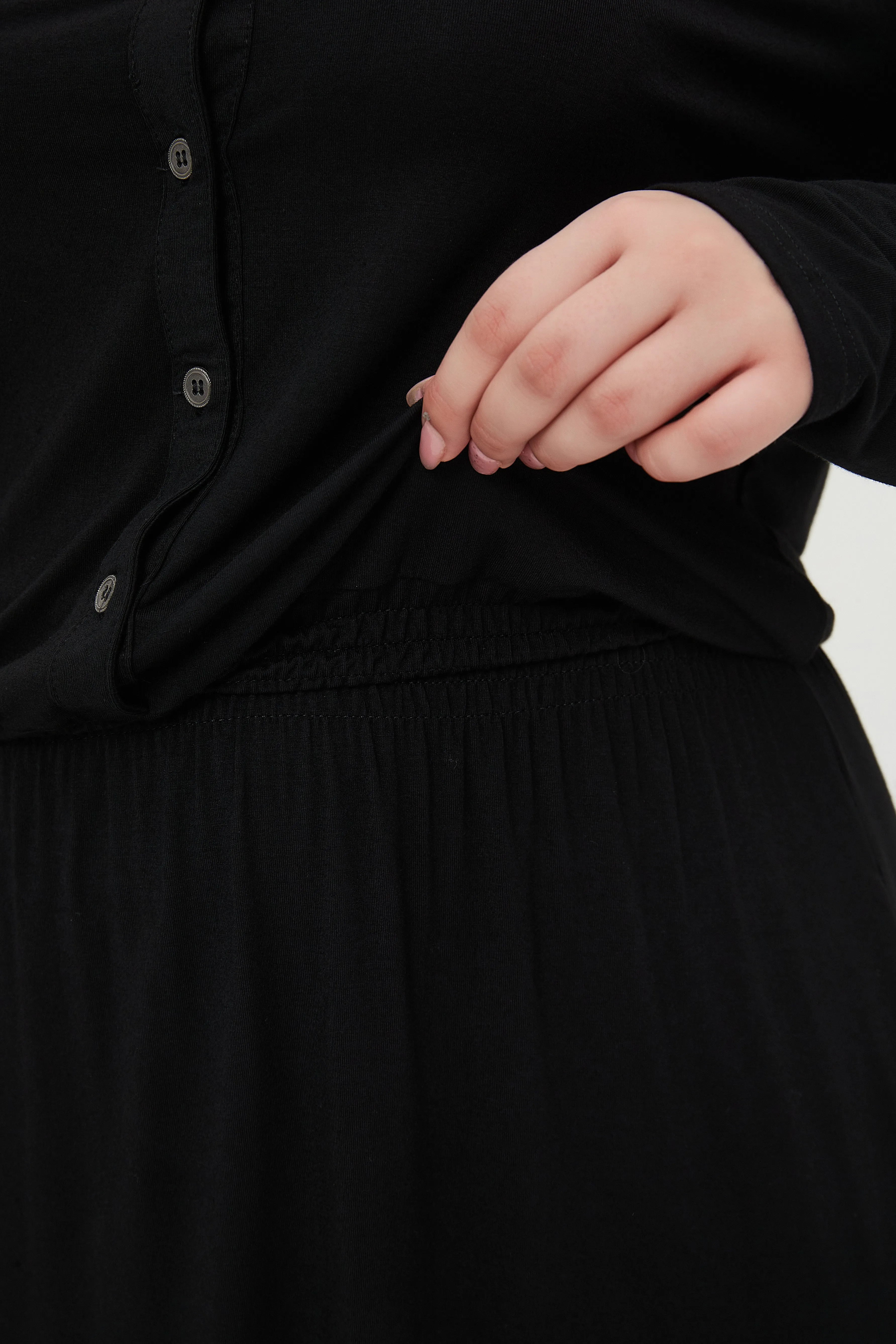 MM SMOCKED WAIST EVERYTHING DRESS LONG SLEEVES - BLACK