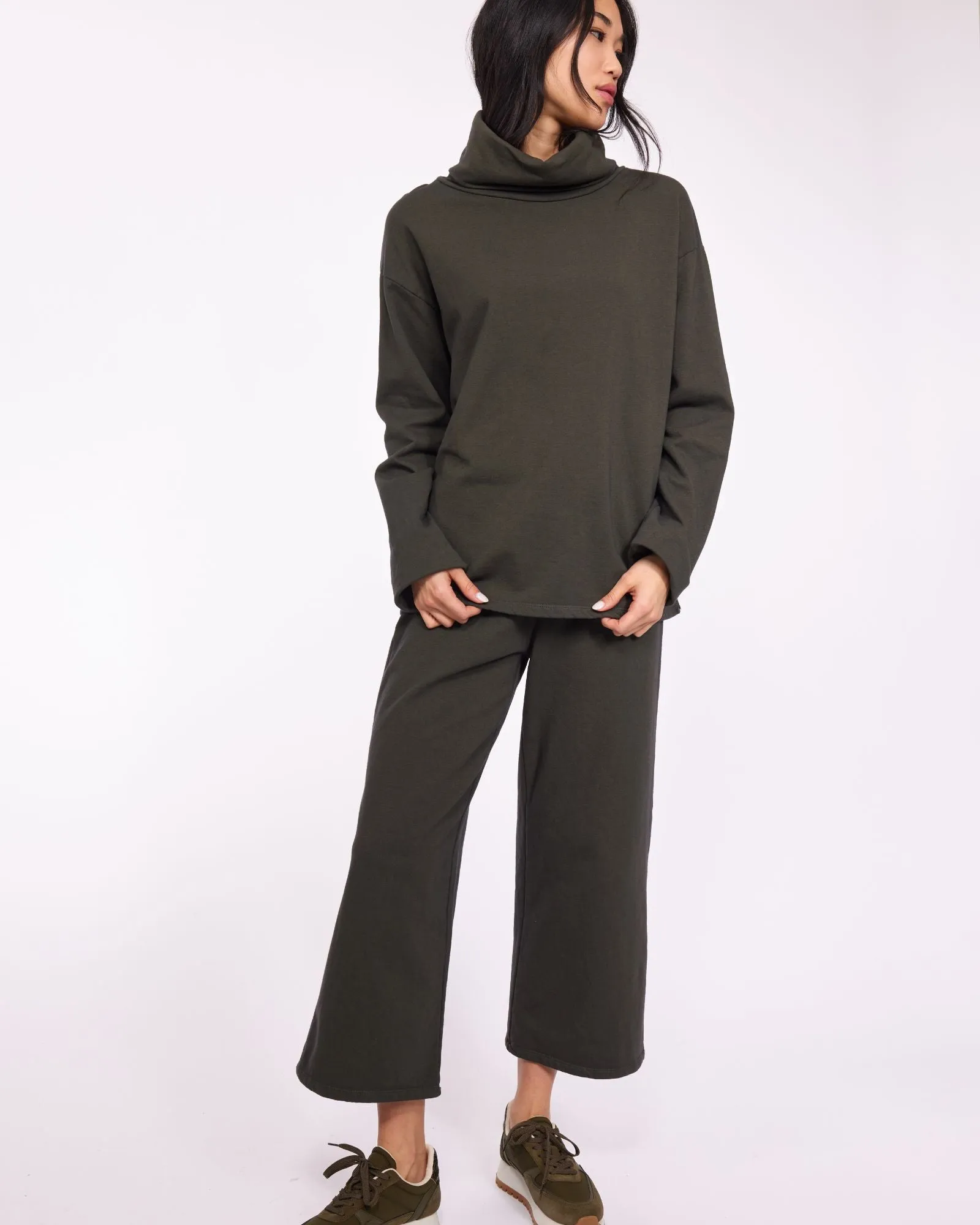 Pistache Polar Fleece Turtleneck Sweatshirt