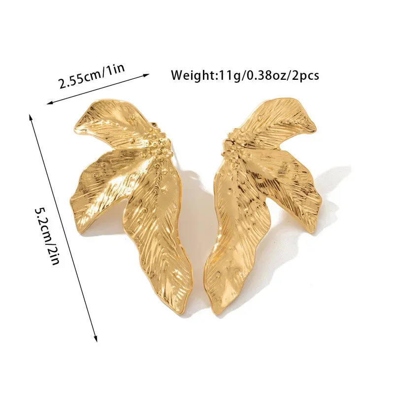 Reriti Broken Flower Style Earrings - Gold