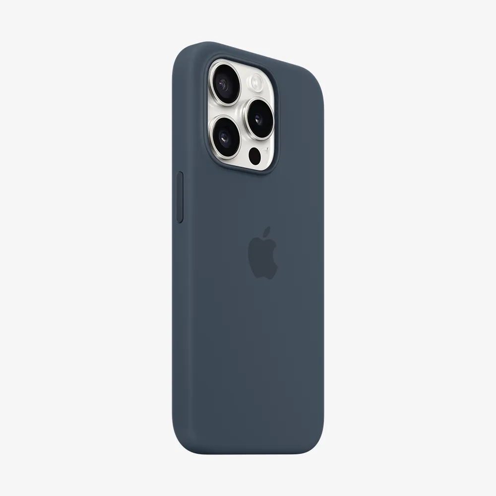 Silicon Case with MagSafe for iPhone 15 Series