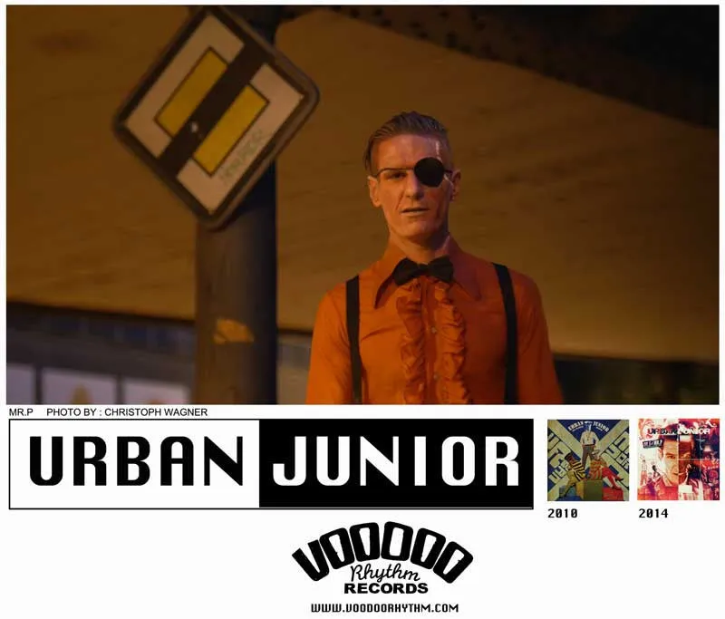 Urban Junior -  The truth about Dr.S  & Mr.P - A One Man Syntony in E Miner(VRCD88/VR1288)