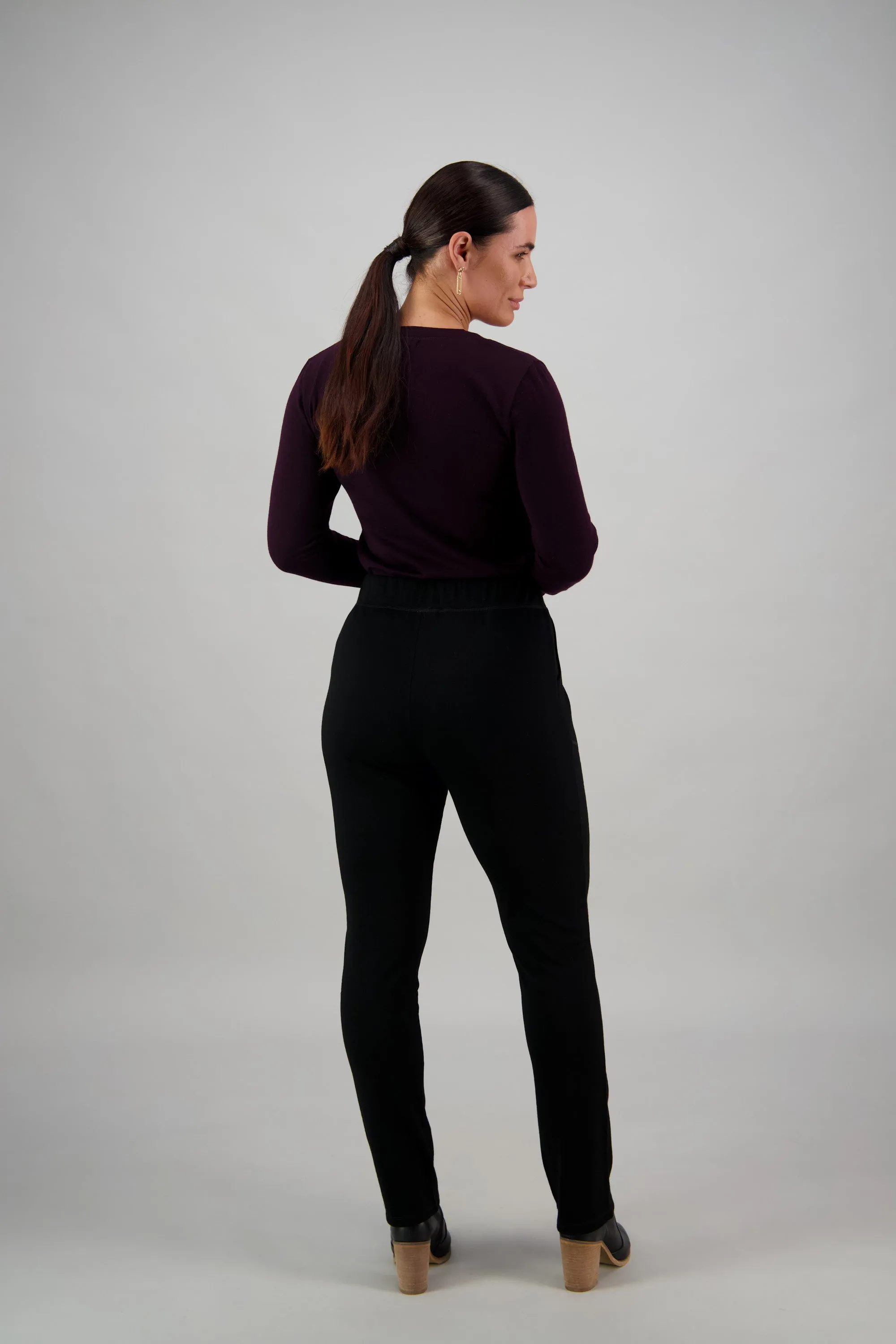 Vassalli -  Merino Relaxed Slim Pull On Pant - Back